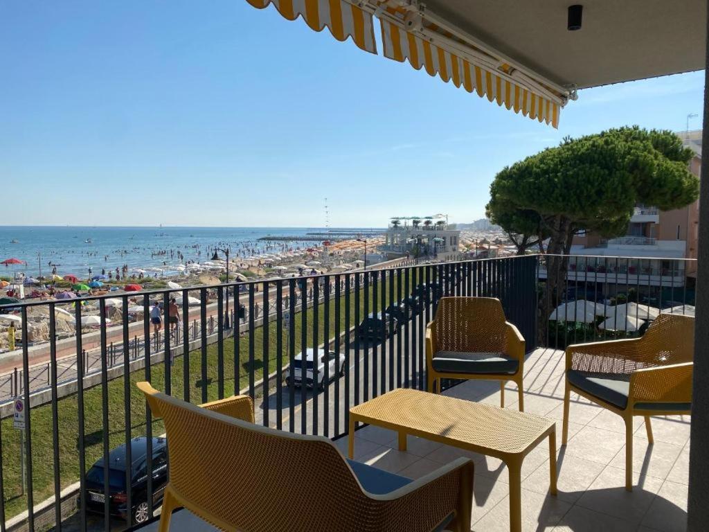 Nuovo Residence Serenissima Frontemare - Agenzia Cocal カオルレ エクステリア 写真